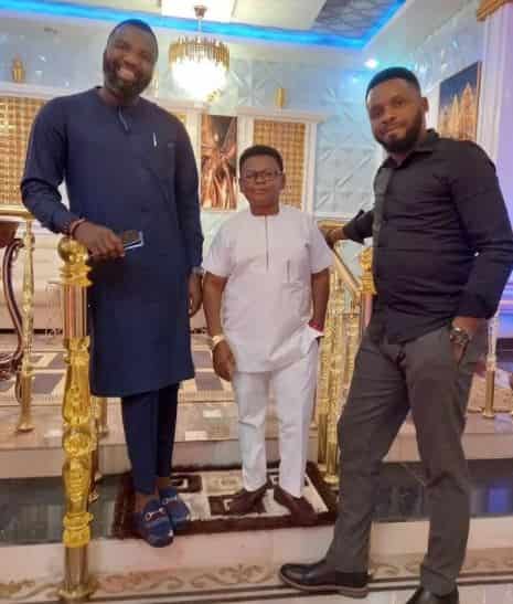 Osita Iheme attended the burial of Urhoboferere Edematie Ikuku along with his friends. Who is Iheme's wife? Know what his age!